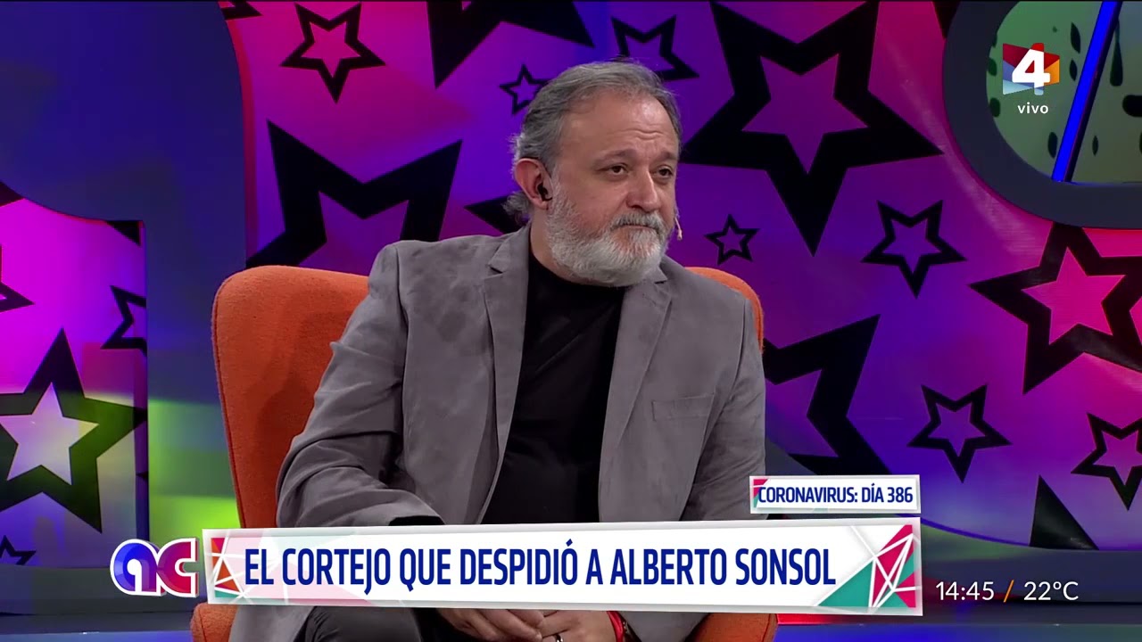 Algo Contigo - El último adiós a Alberto Sonsol: un cortejo con aplausos y carteles