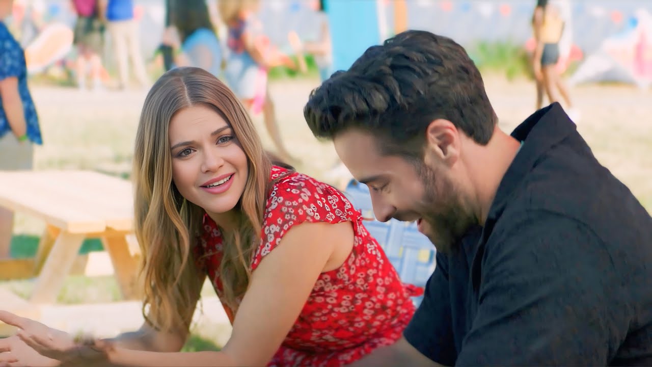 Girl Surprised To Find Her Childhood Love Is Now A Famous Singer, Old Romance Sparks Again