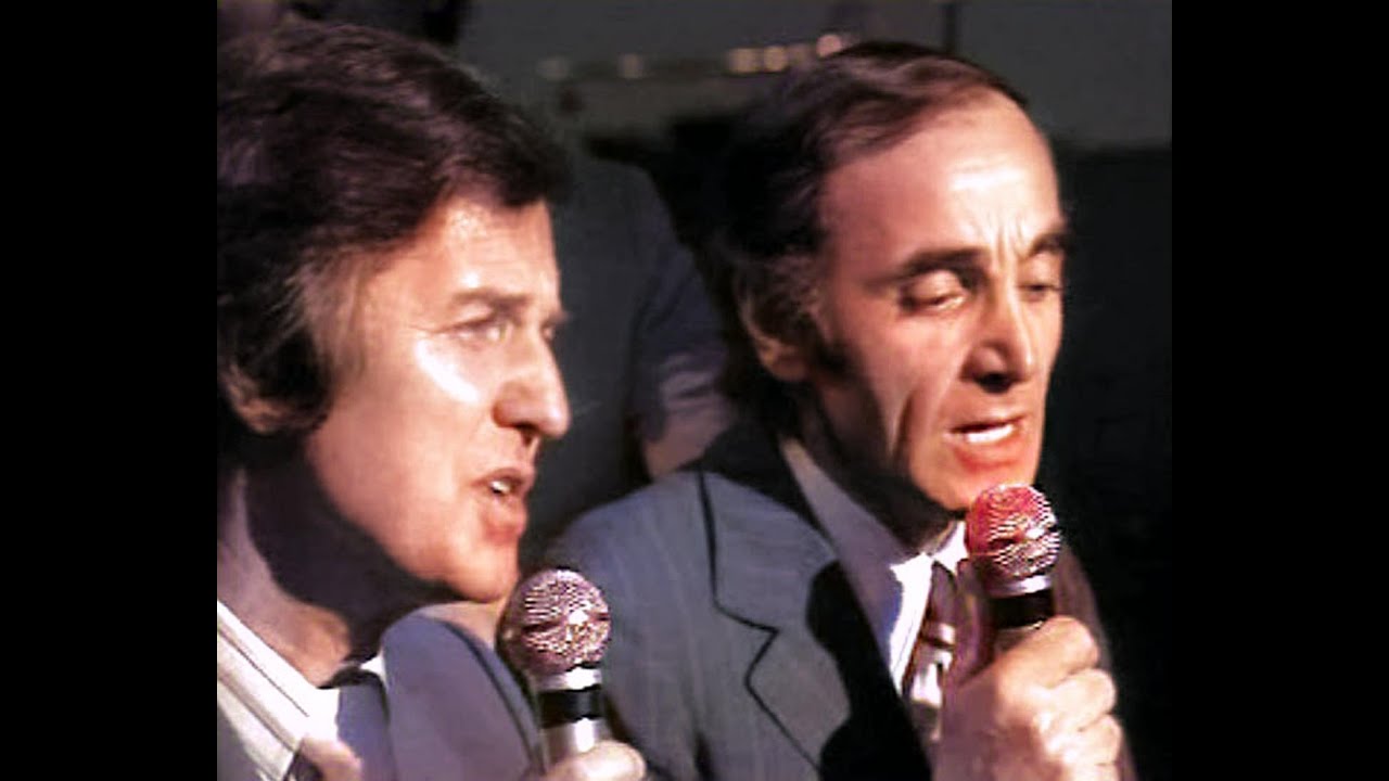 La Mamma - Les Compagnons de la chanson et Charles Aznavour - Clip vidéo, paroles ci-dessous