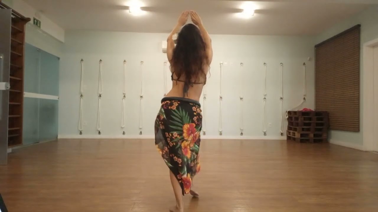 Pahoho - Aparima / Anna Kadosh