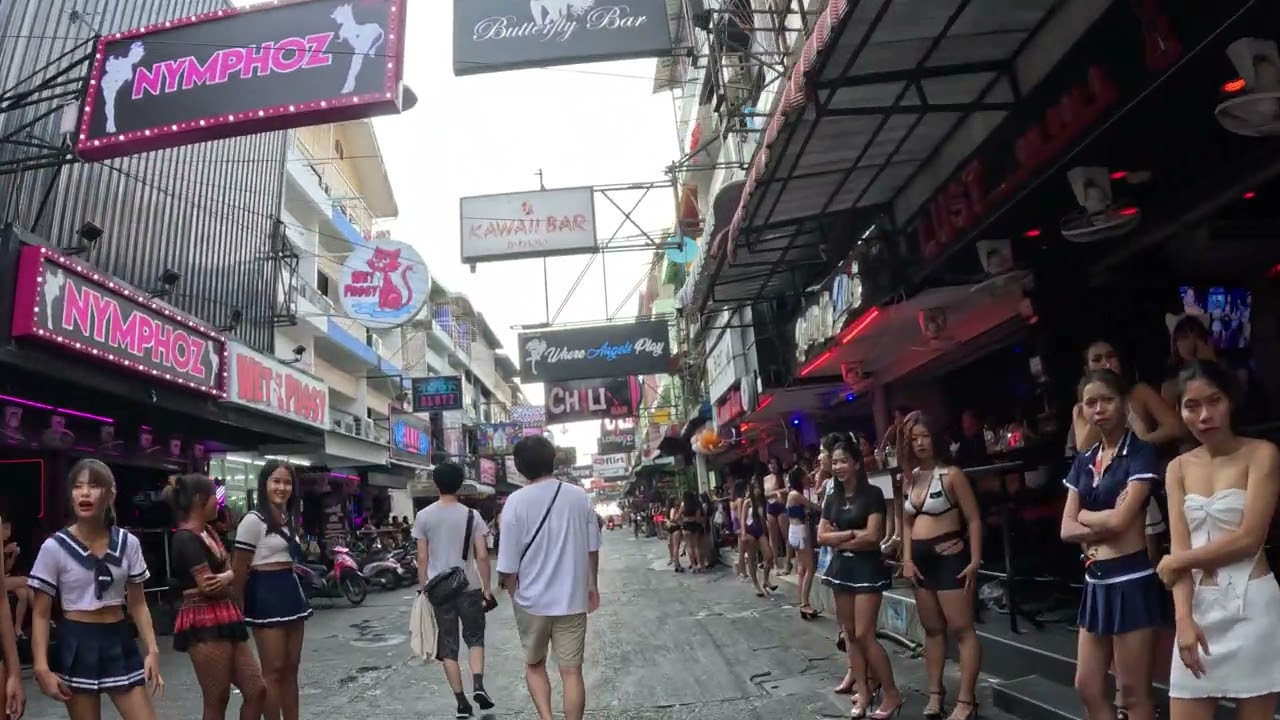 Pretty girls of Soi 6 Pattaya
