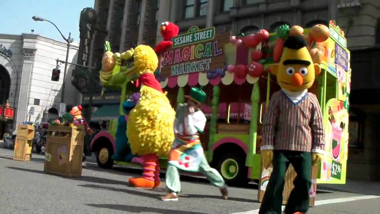 【USJ】セサミストリートのマジカル・マーケット [HD]