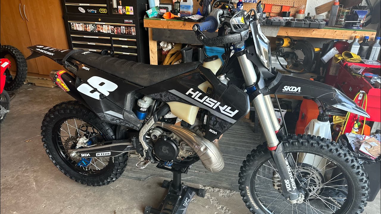 Husqvarna/Ktm clutch preload, clutch weight and clutch cover install.