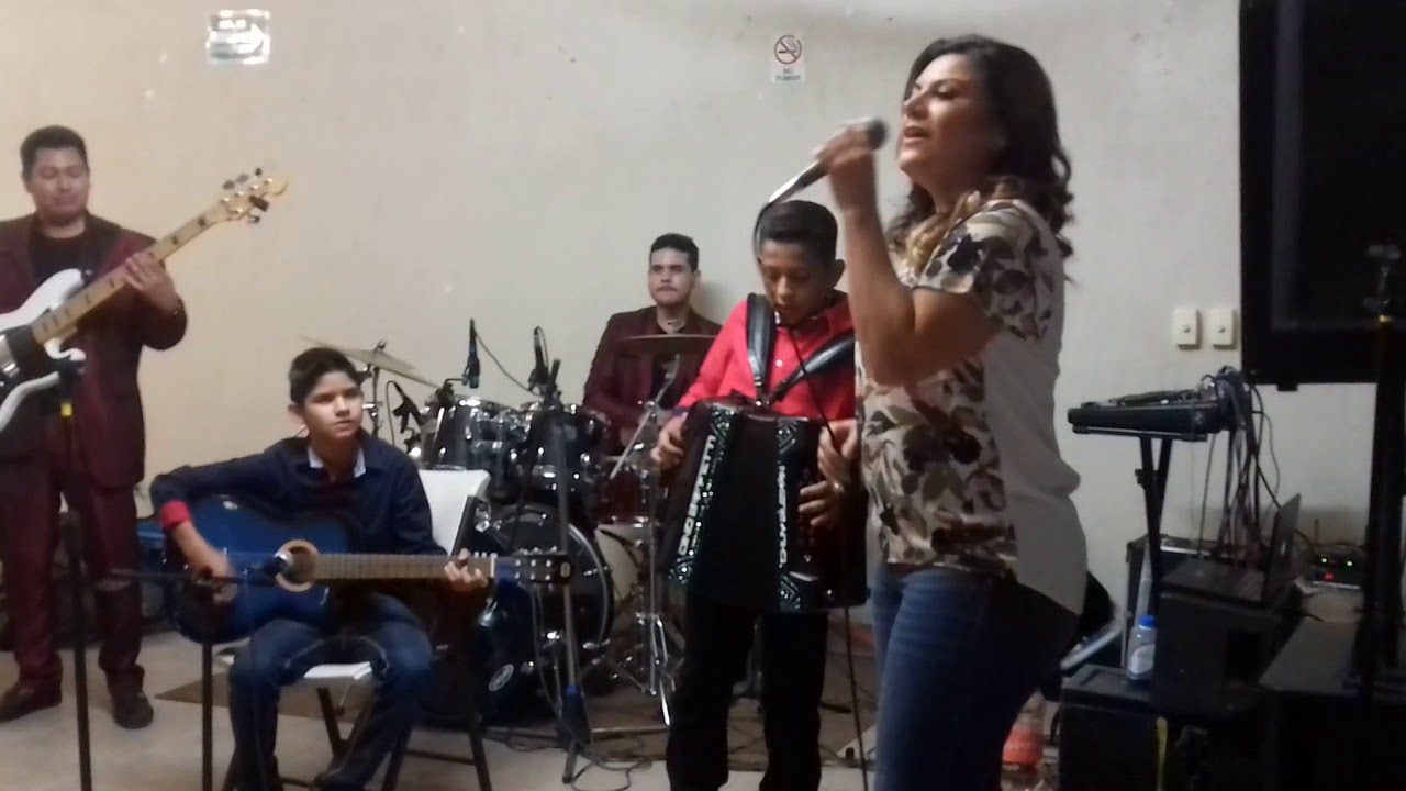 La basurita con diana reyes
