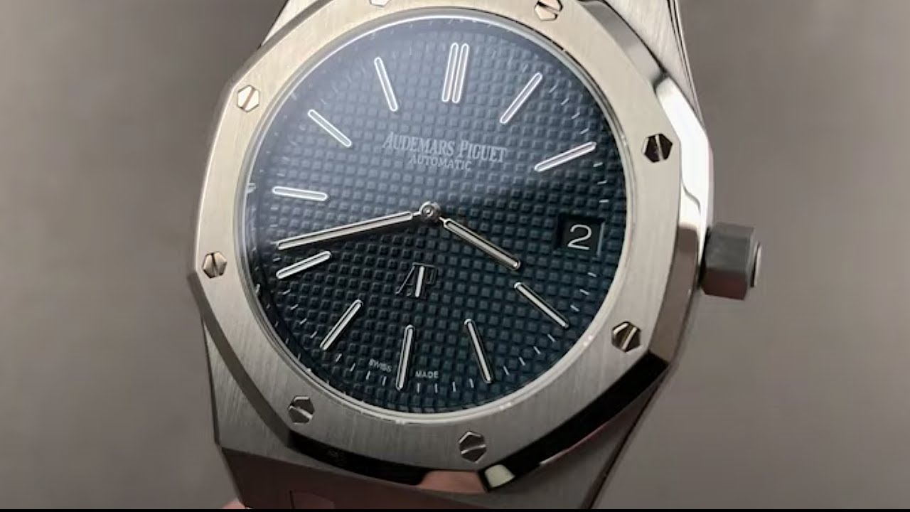 Audemars Piguet Royal Oak "Jumbo" Extra-Thin 15202ST.OO.1240ST.01 Audemars Piguet Watch Review