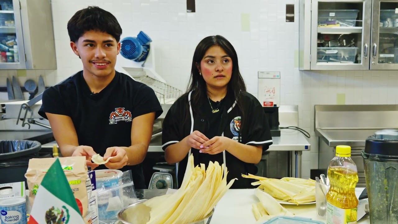 Mi Casa es Tu Casa: Tamales!
