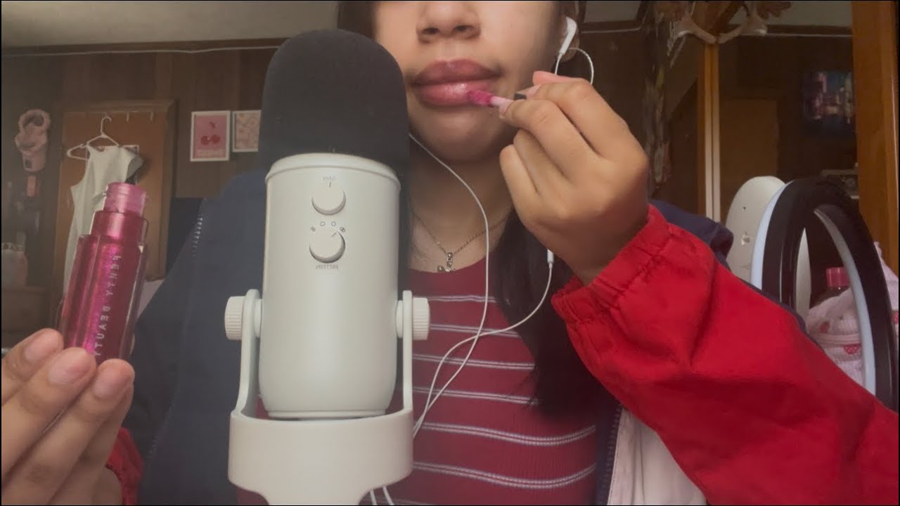ASMR | Lipgloss Application 💄 