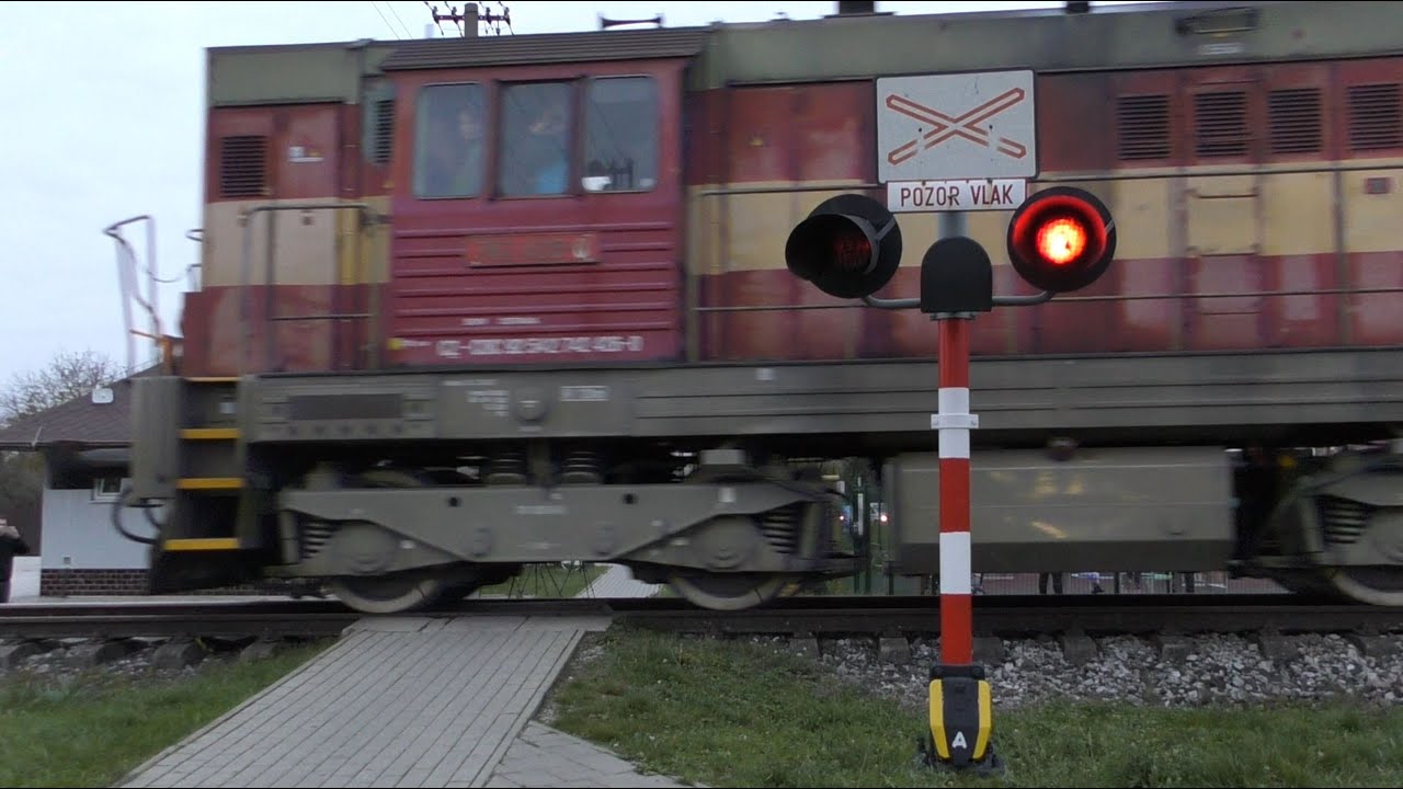 Železniční přejezd Jablonica (SK) [SSSR] - 6.11.2022 / Slovakia railroad crossing