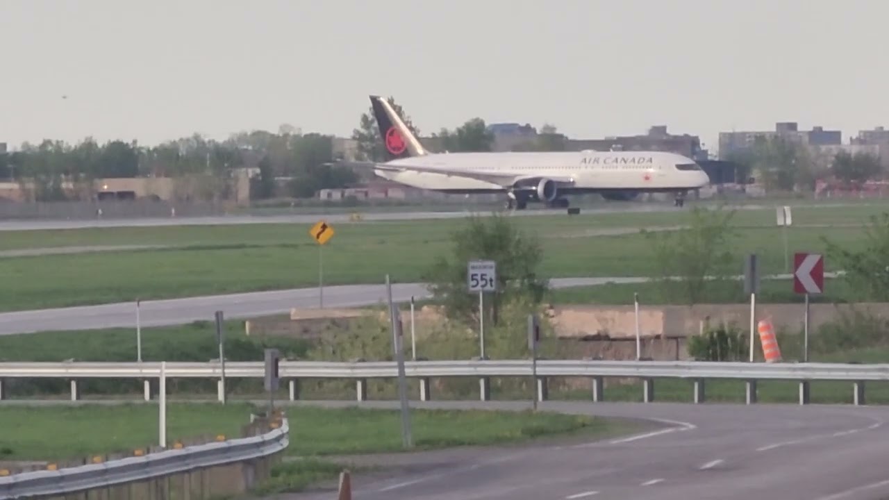 Flight ✈️ Air Canada 74 taking off to CAI