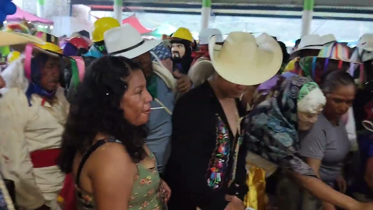 Cierre de carnaval en ixtololoya pantepec puebla 2026