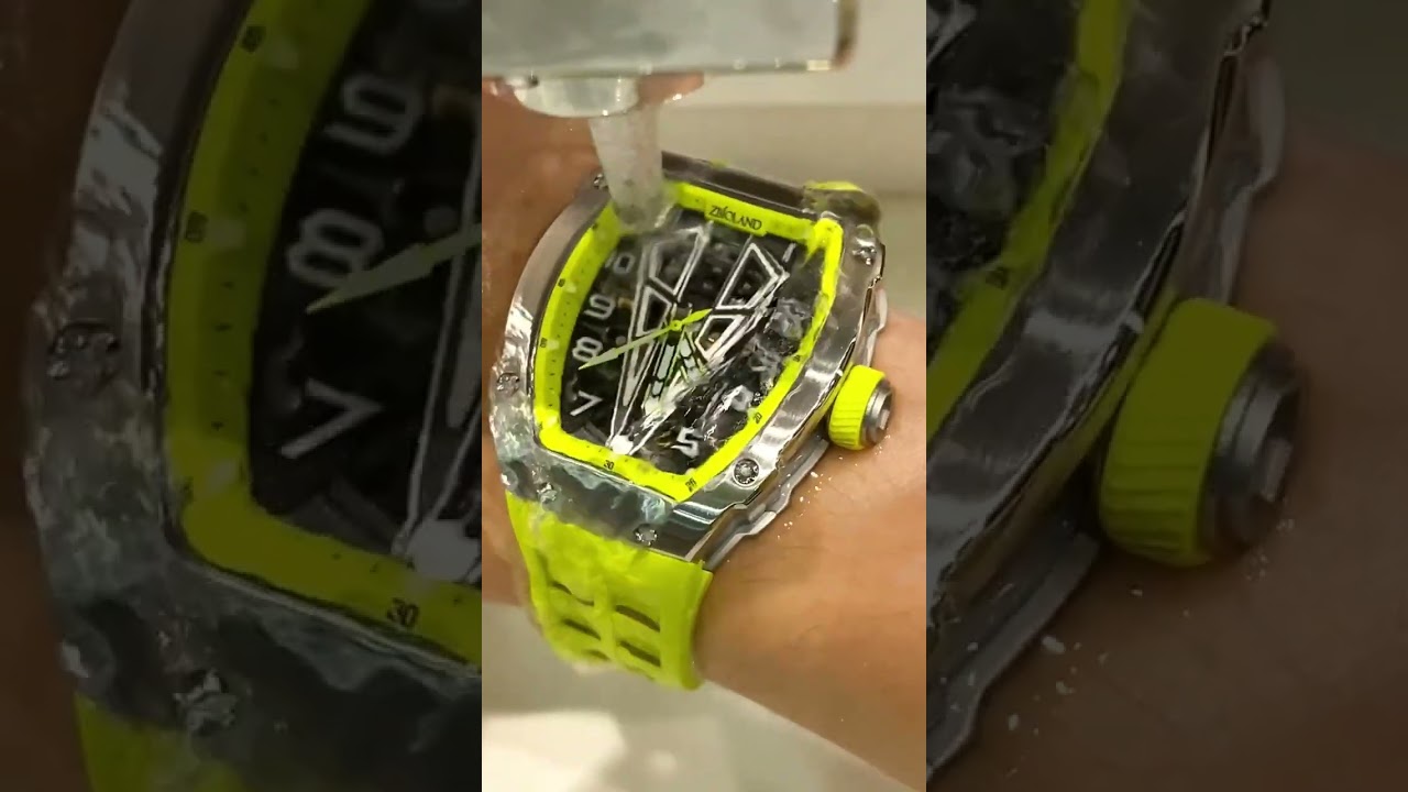 This yellow watch is also very stunning, so many people are attracted to it.