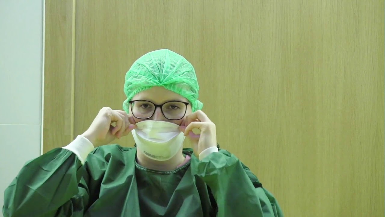 Schulungsfilm An- und Ablegen von PSA bei COVID-19