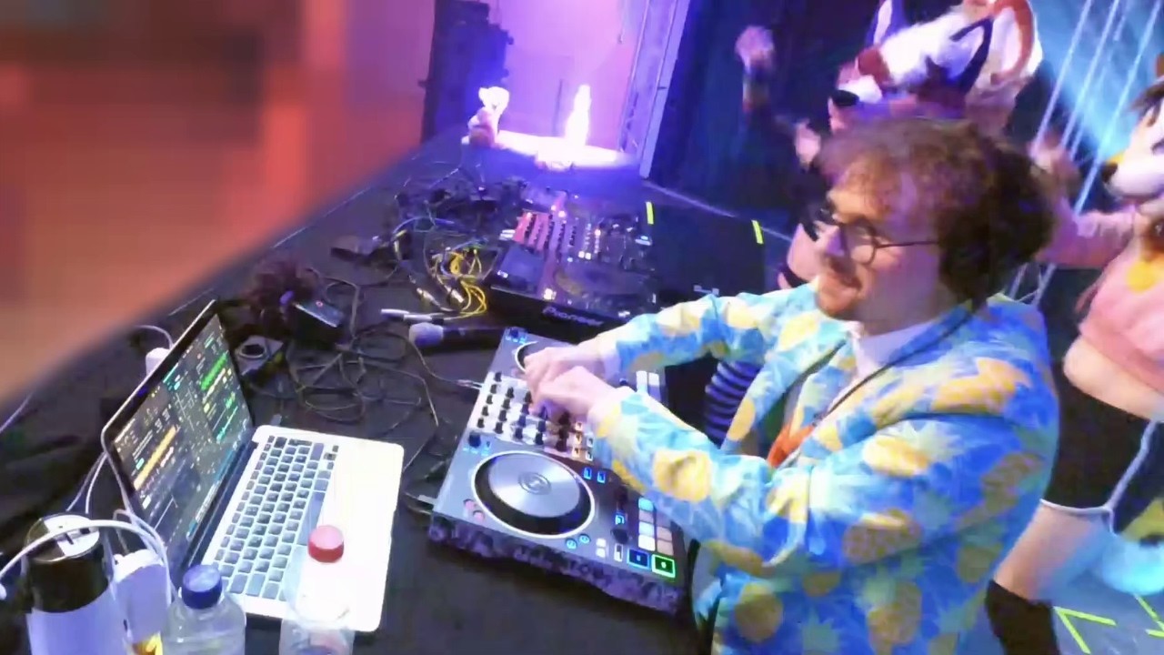Gorsh Live @ Eurofurence 28 Dead Dog Party 2024