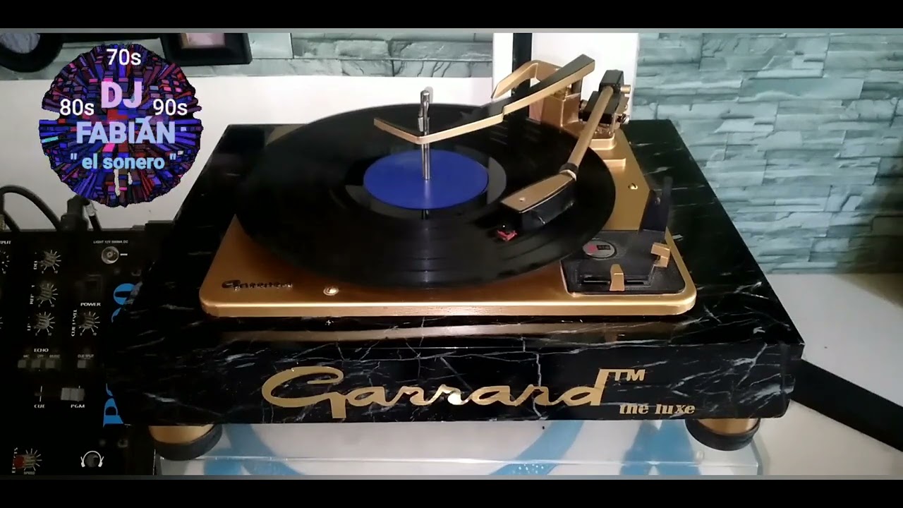 SOMOS DIFERENTES ...CONJUNTO CASINO ...1954