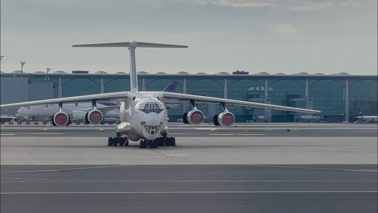 IL-76, Iran Airtour Airbus A300, A330-800, and more planes in Istanbul Airport! 