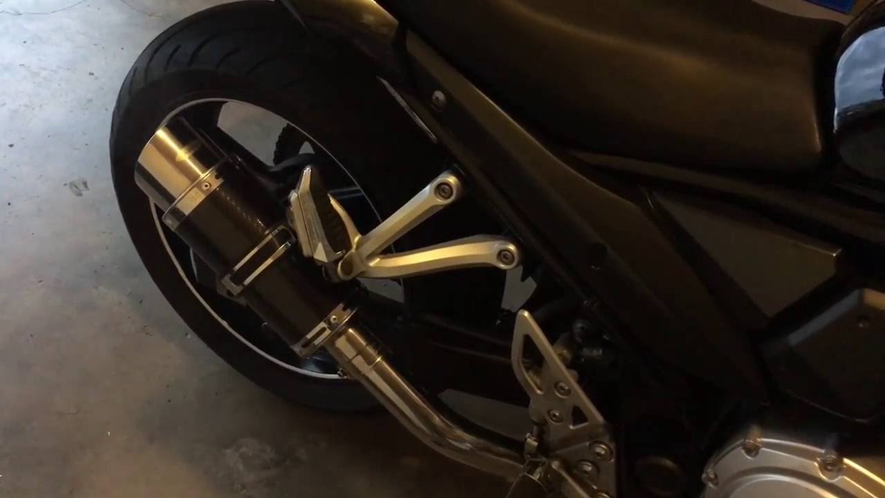 SUZUKI GSX650F 2008 DELKEVIC MINI 200mm CARBON FIBRE ROUND EXHAUST UPGRADE