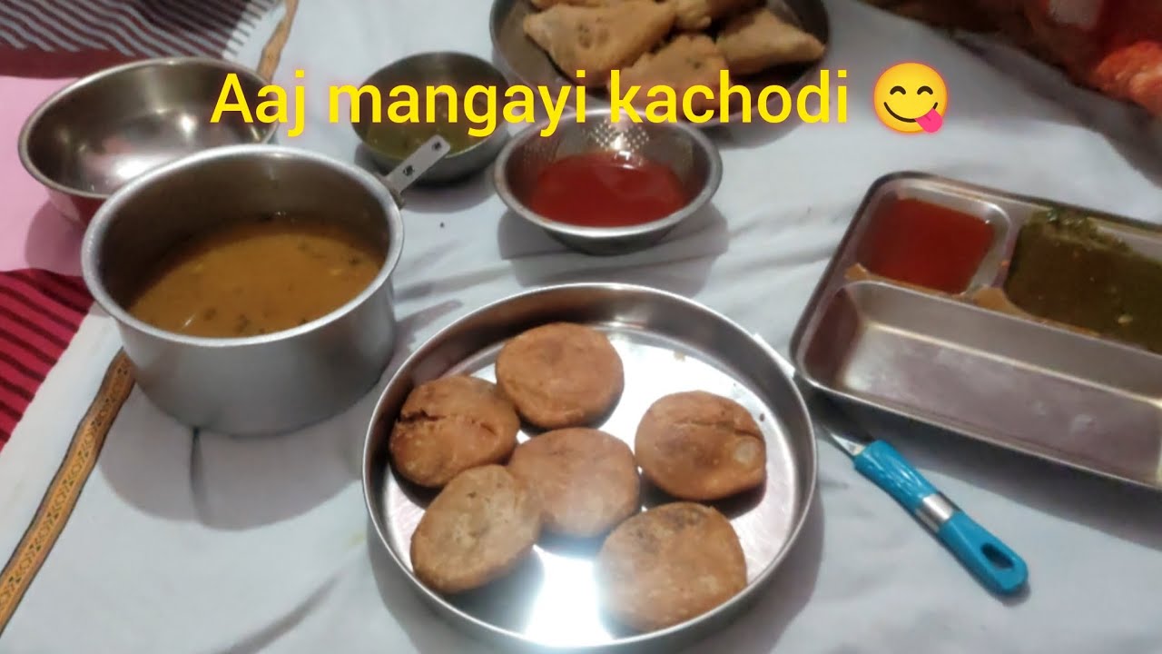“Garma-garam Kachori aur Bread Pakoda 😋 | Food Vlog”