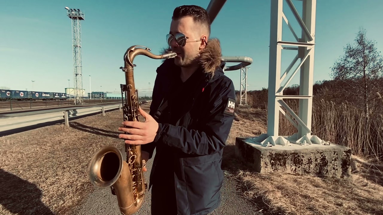 Sia - Chandelier (sax cover by Henri Aruküla)