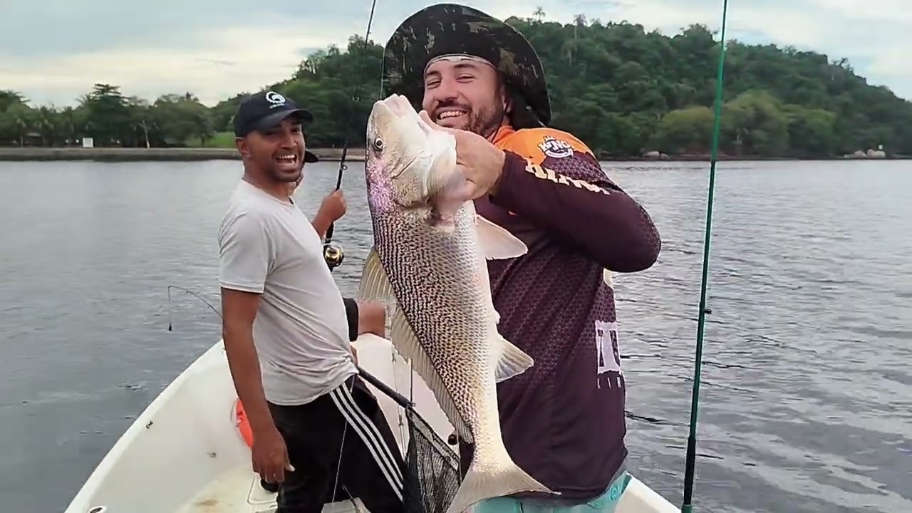 Pescaria baía de Guanabara quer pegar seu peixinho!!! Vem com o Vitinho 