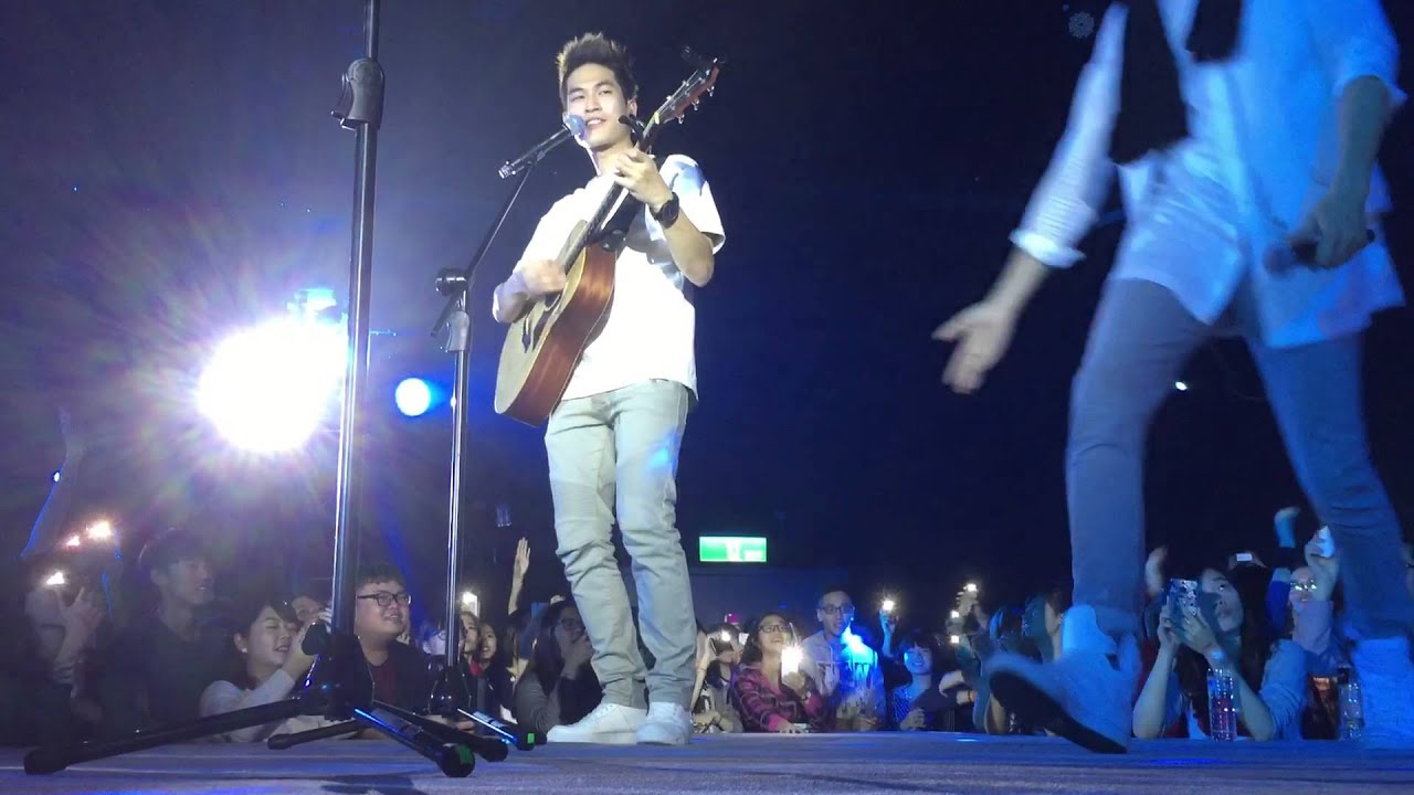 20151205 宇宙人 真實朋友之你沒跟錯人 高雄場 阿奎 A sky full of stars & 學長 全世界我最喜歡你(可是你不知道）