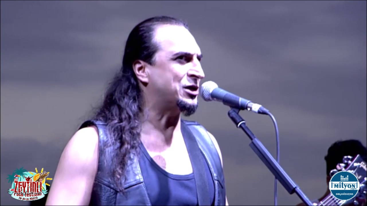 Ogün Sanlısoy - Pencere | Zeytinli Rock Festivali 2014