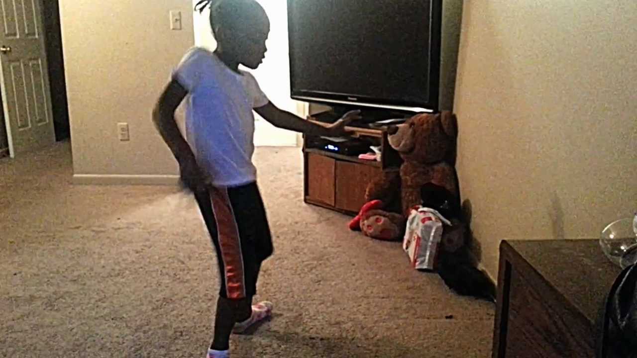 Seven yr old dancing to arch in ya back