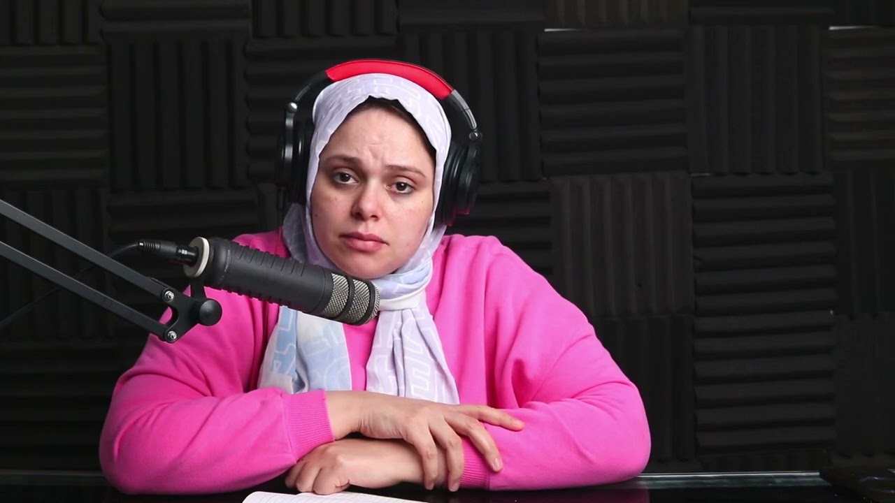 تحديت أهلي عشانه وفرشلي الأرض ورد.. وفي الآخر خانني مع واحدة قد أمه!
