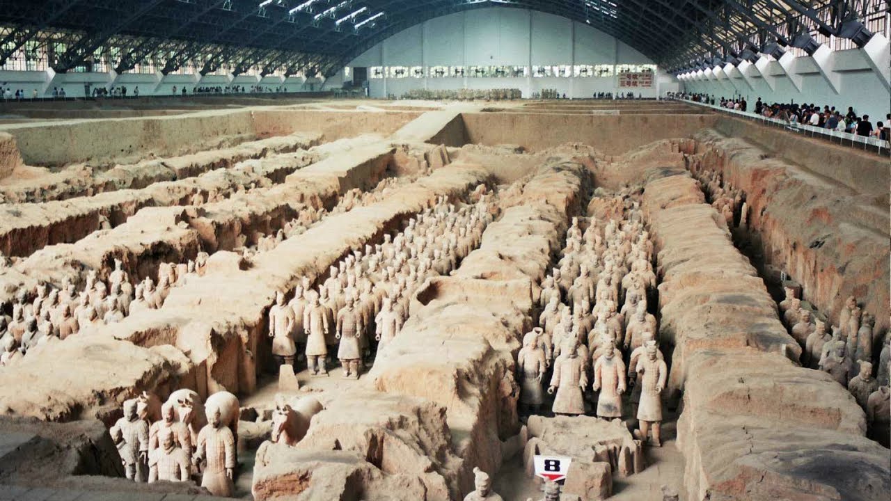 اكبر مقبرة جنود تحت الارض بالعالم! Terracotta Warriors