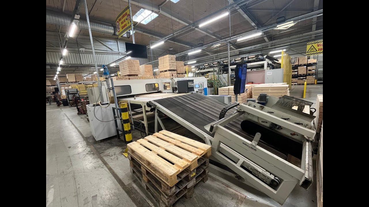 KALLESOE GLULAM BOARDS PRESSING LINE NR.2