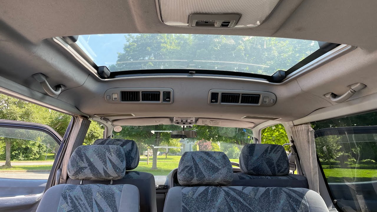 1996 TOYOTA HIACE SUPER CUSTOM   G CLUB FIELD EDITION KZH100 - TURBO DIESEL- JDM - INTERIOR