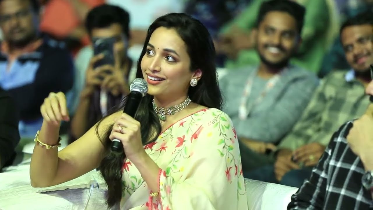 Fun Interaction With Team @Telusu Kada Pre Release Event | Siddu Jonnalagadda | Srinidhi | Raashii