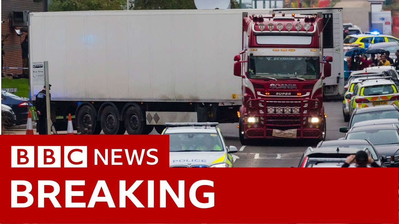 39 found dead in lorry 'were Chinese nationals' - BBC News