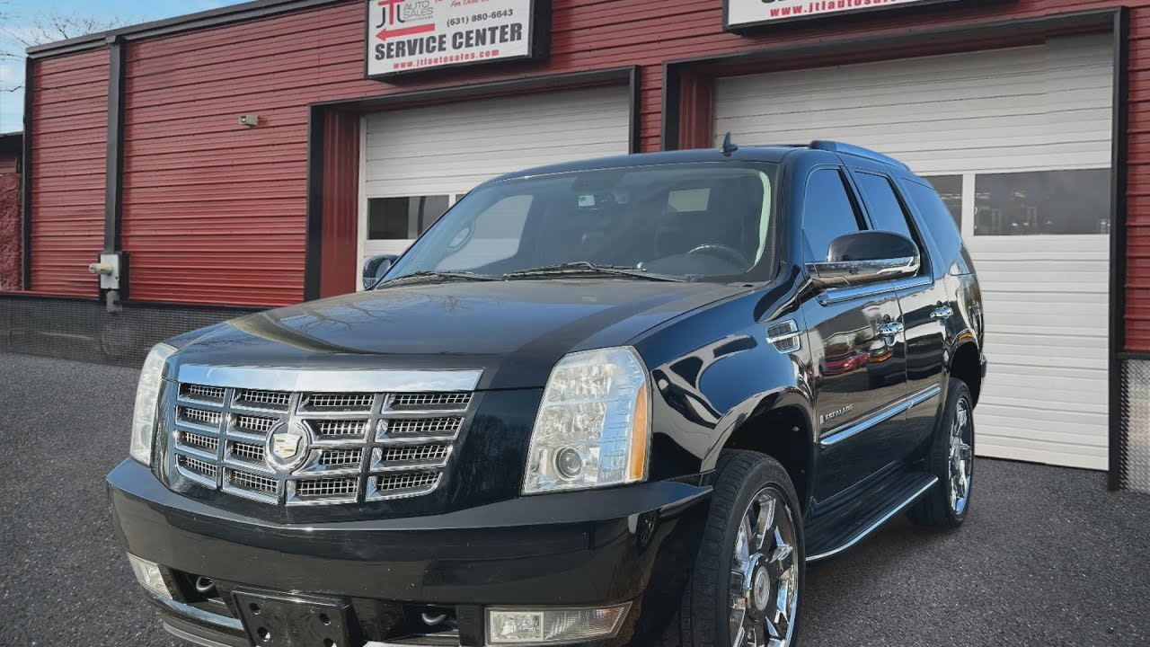 Used 2009 Cadillac Escalade 1GYFK23289R289855 Selden, Coram, Centereach, Smithtown, Farmingville