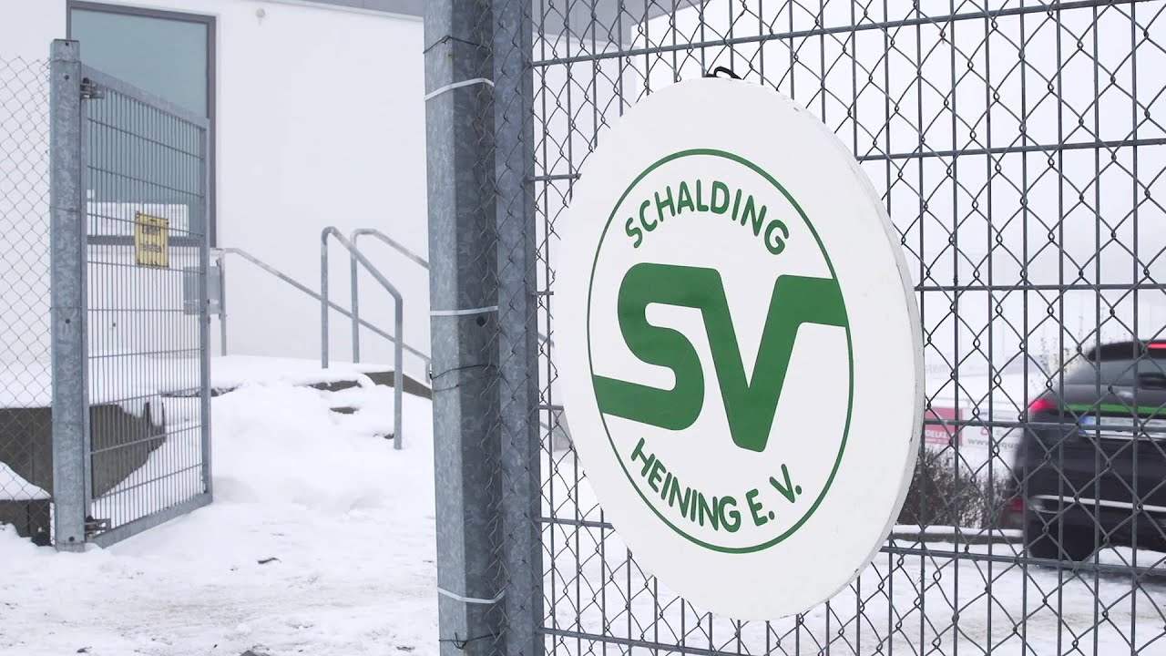 SV Schalding-Heining - DA BRENNT DER BALL