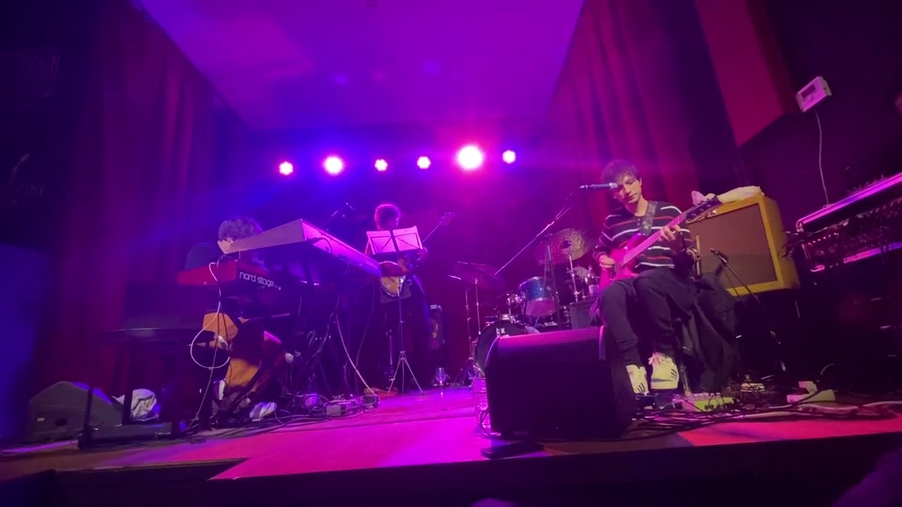 Pedro Martins W| Justin Brown, Daryl Johns, Chris Fishman | Sounds Brussels 24/02/2023