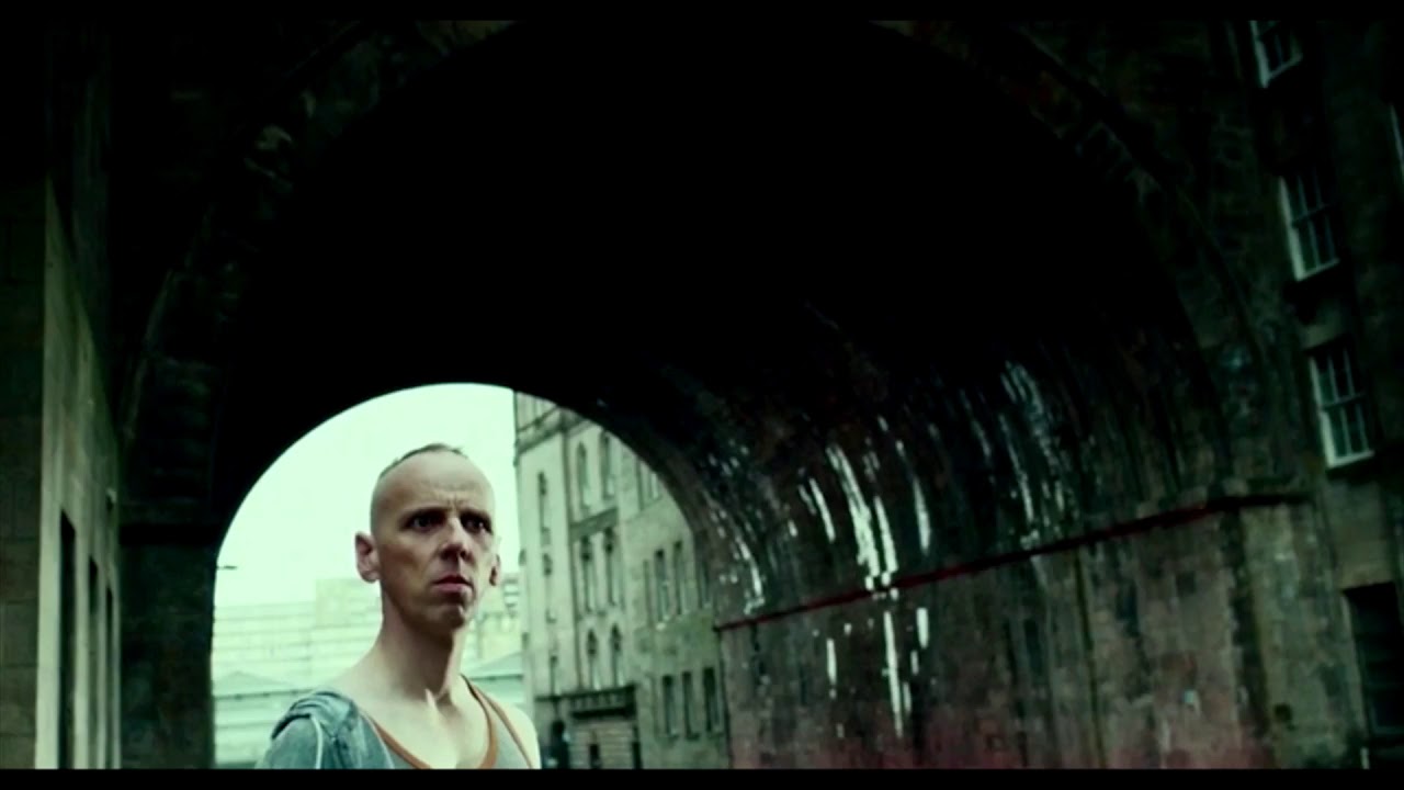 T2: Trainspotting - Slow Slippy Spud scene music LOUDER VOLUME