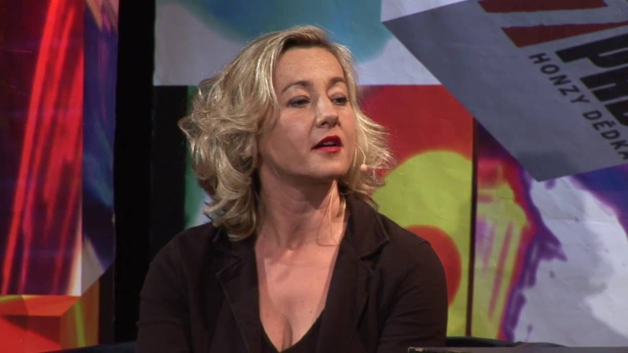 4. Vanda Hybnerová (10. 5. 2016, Malostranská beseda) - 7 pádů HD