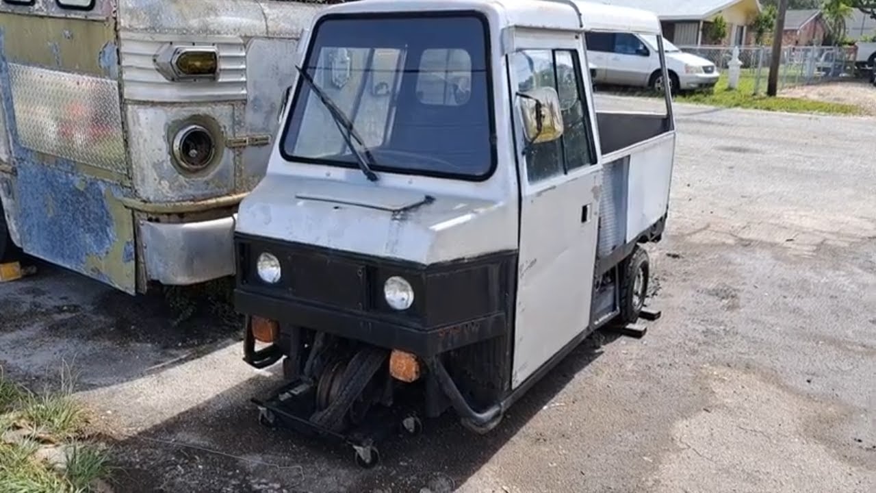 1983 cushman truckster haulster