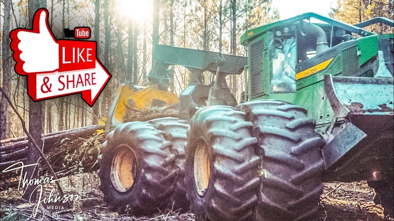 John Deere 748L Skidder | Fifth Row First Thinning
