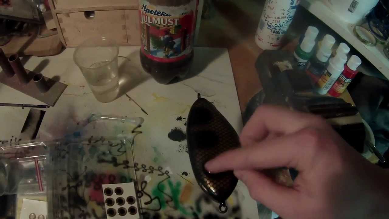 How I make a easy wooden lure for pike.