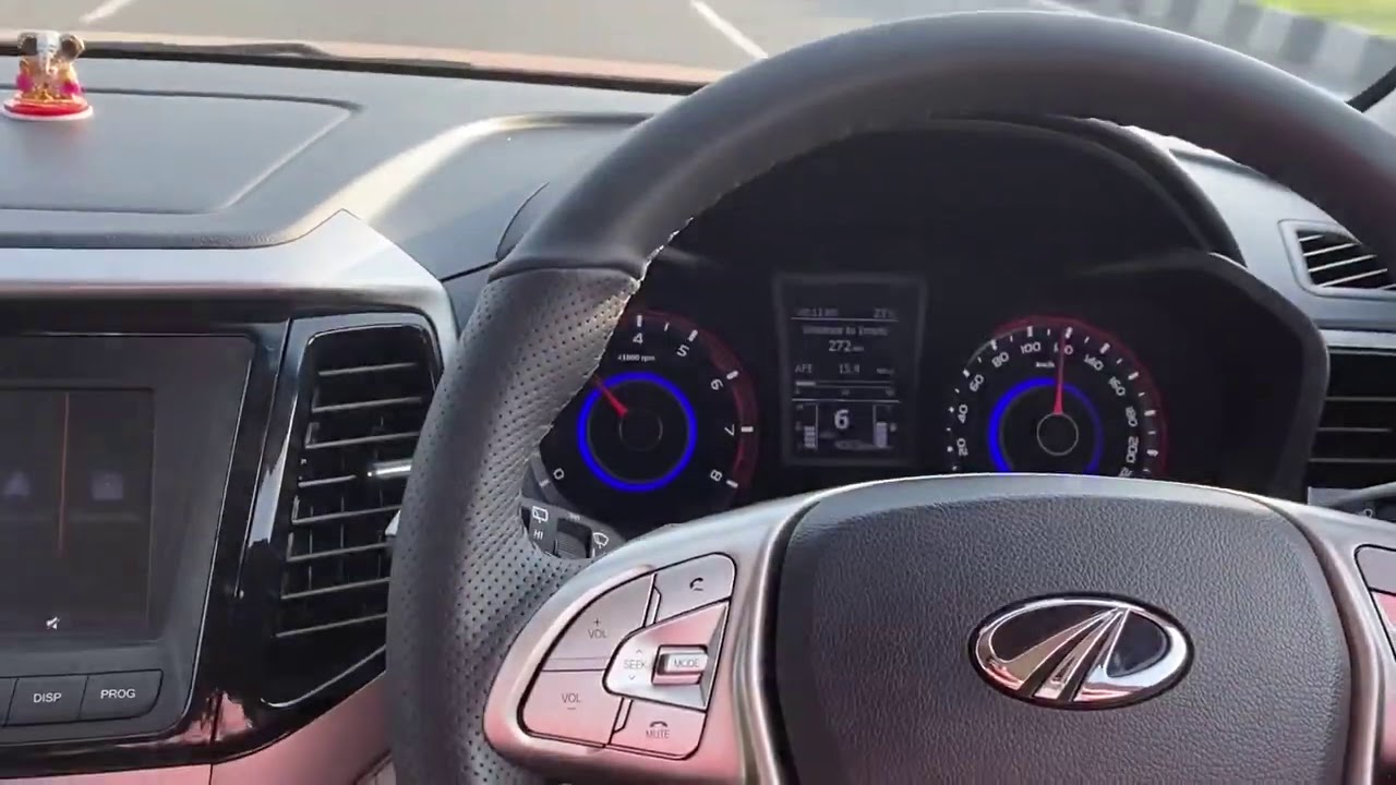 top speed of xuv 300 w8(optional)