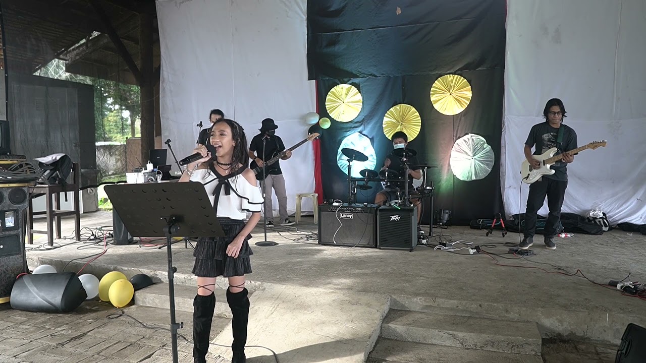 1st gig @ Nexen Innovation Technologies Inc. Christmas Party 2021.