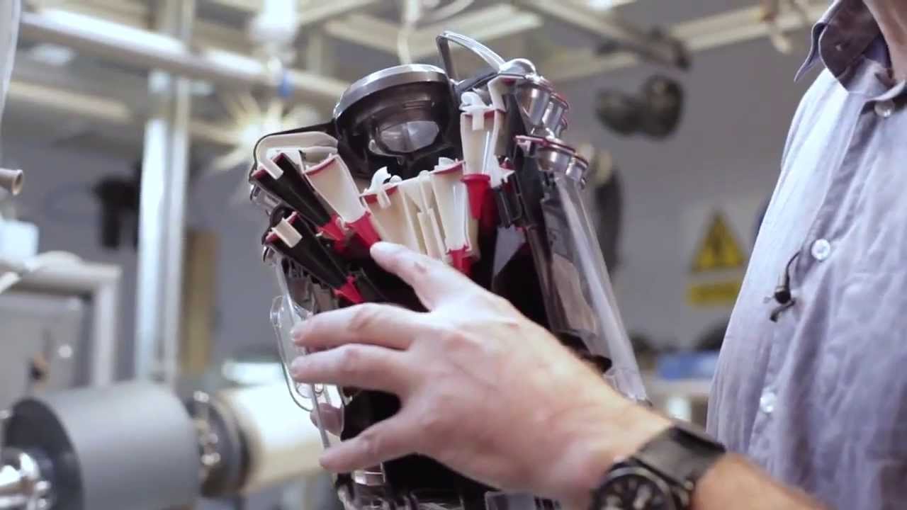 Dyson Cinetic&trade; DC54i; Dyson's most advanced vacuum cleaner tec