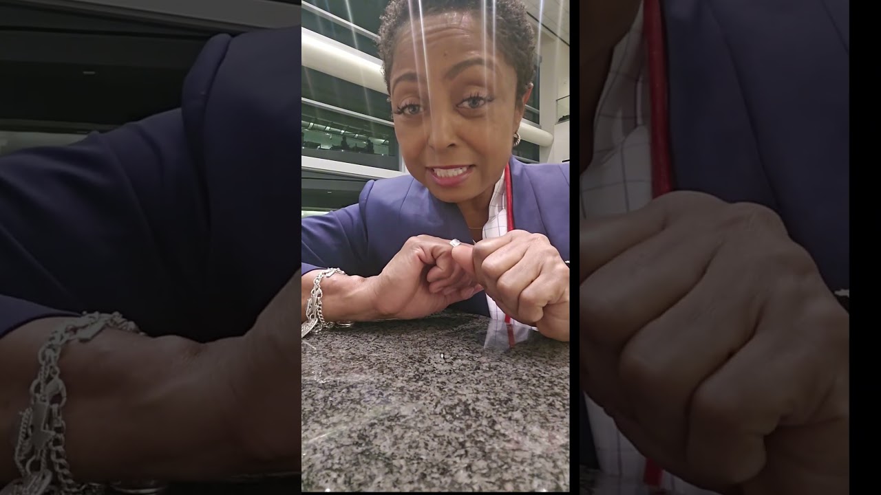 Flight Attendant Secrets: Insider Flying Tips You Need ✈️