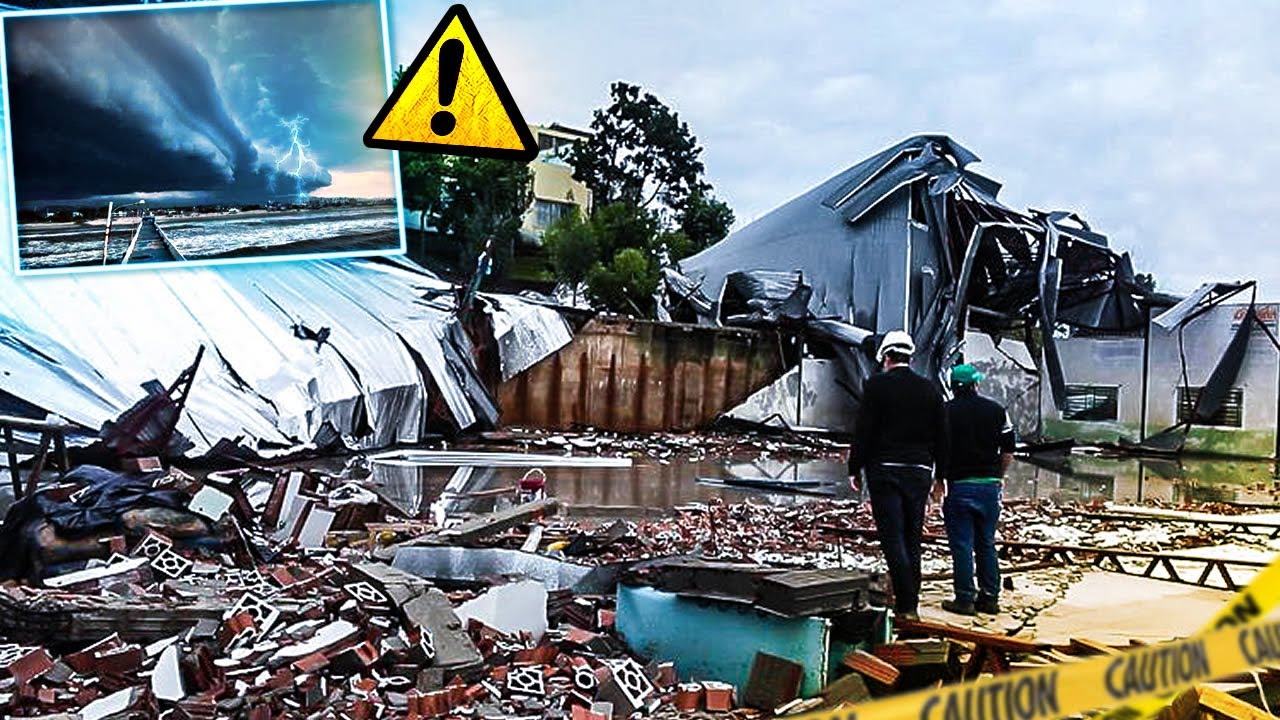 UM FURAÇÃO DESTRUIU MINHA CIDADE!