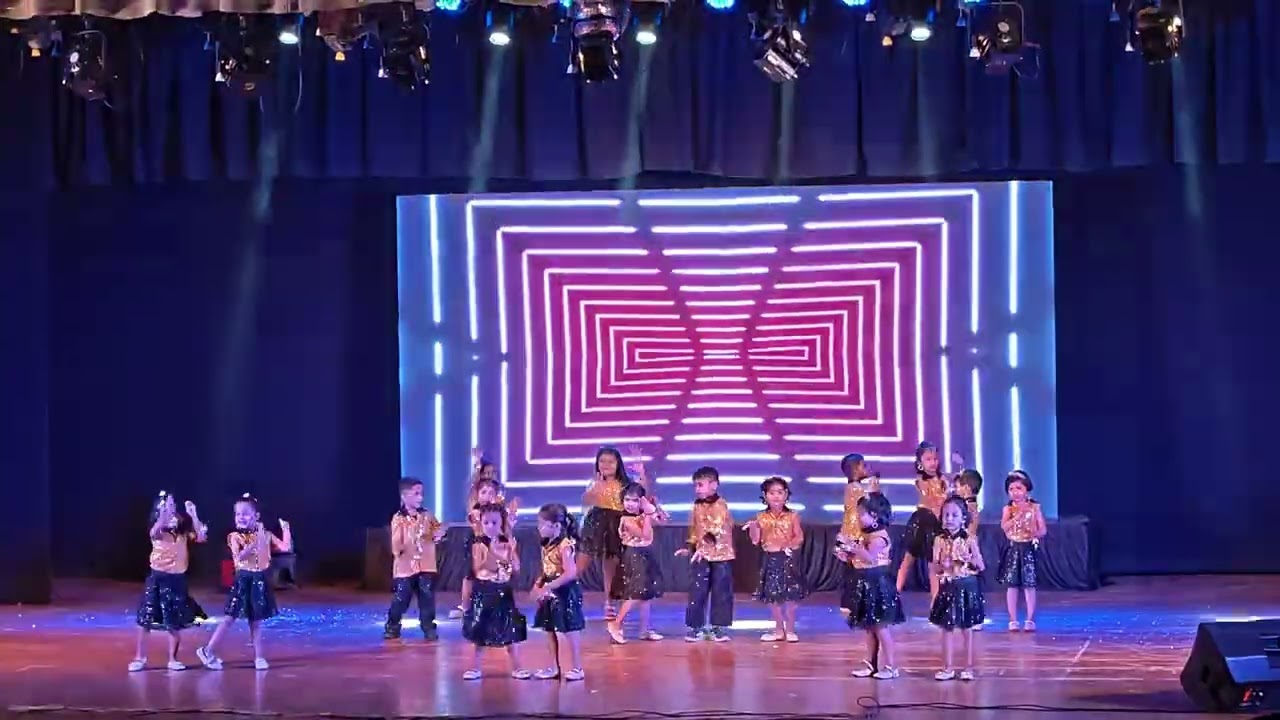 Twinkle star children's dance performance