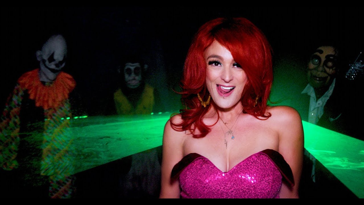 Lights Out in The Reptile House- Save Ferris (Official Music Video) 
