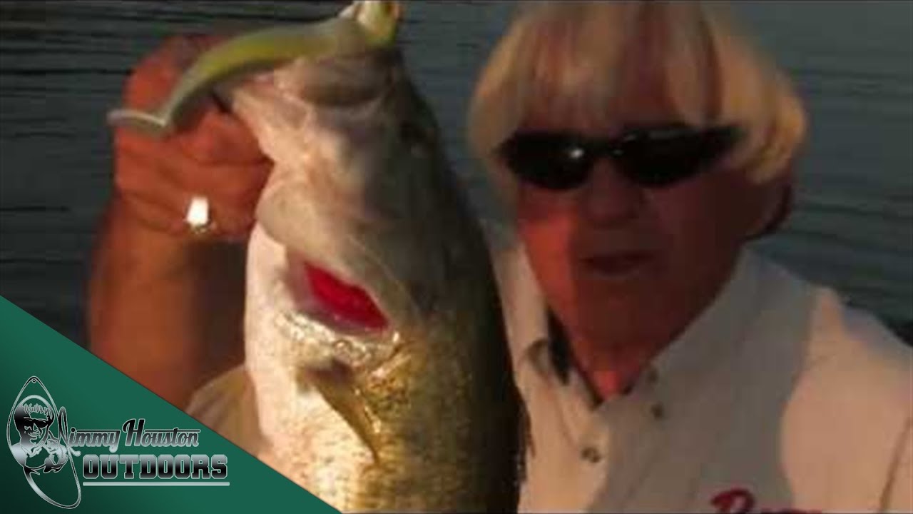 Monster Bass on a Big Swim Bait  - Learn How to Rig It!