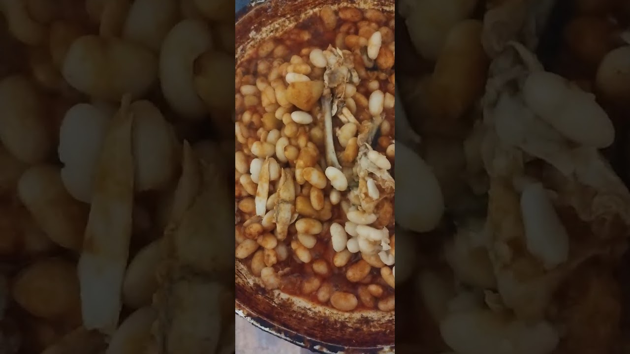 Яхния от стар фасул / боб
