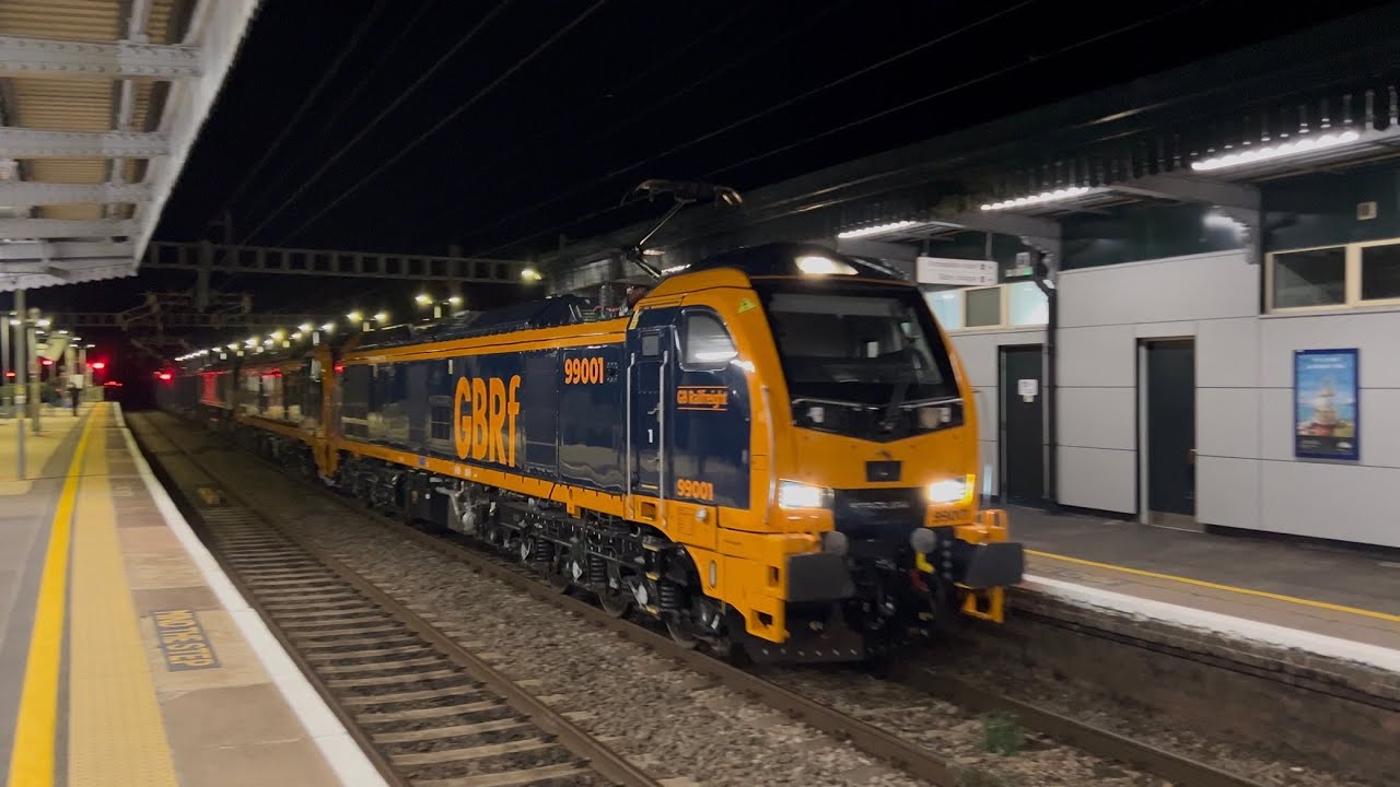 99001 99002 GBRF pass Didcot the first ever electrified freight train through Didcot Parkway 30/9/25
